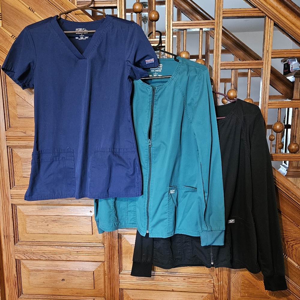 Cherokee Scrub Top And 2 Jackets